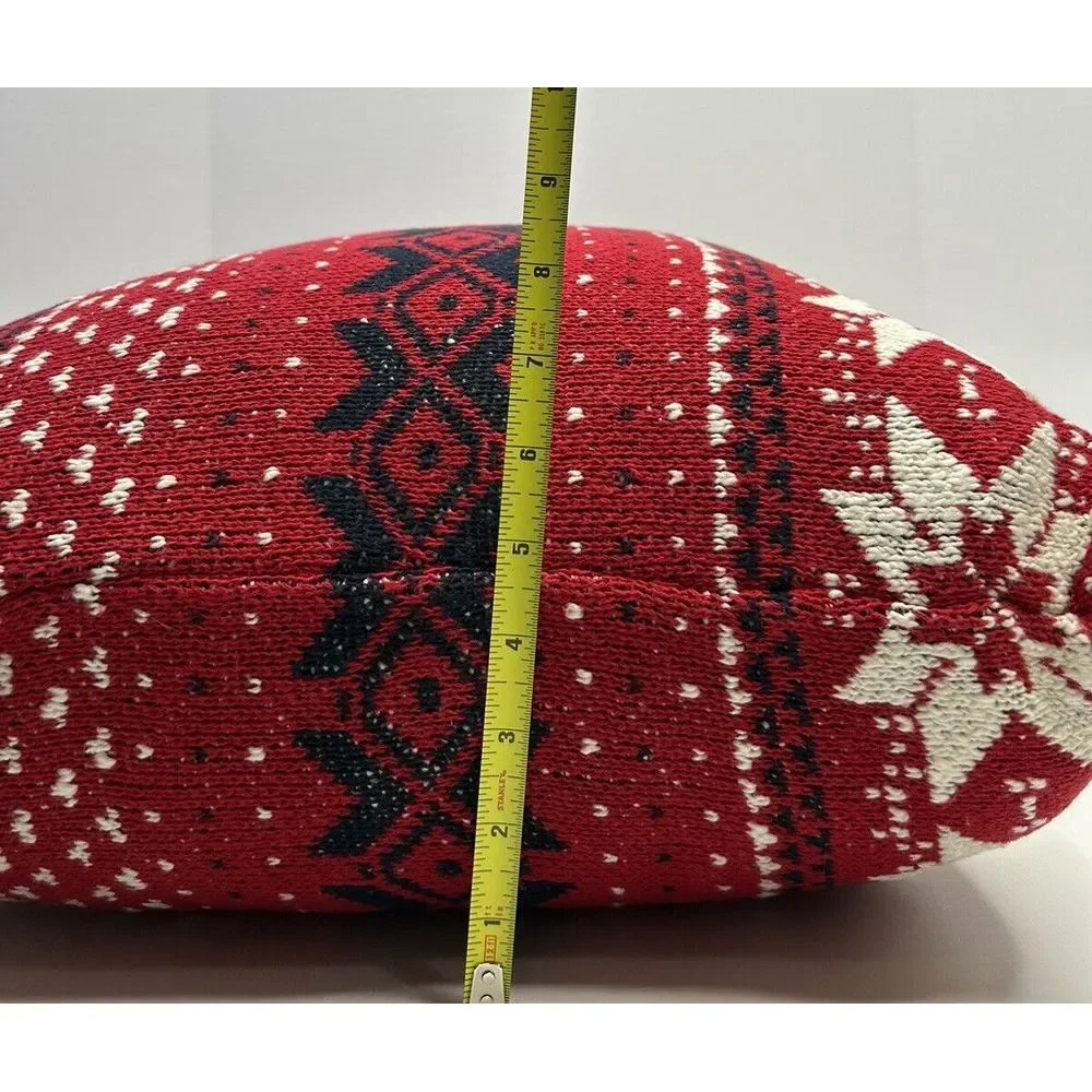 Knit Christmas Throw Pillow 18